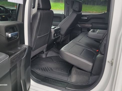 Used 2021 Chevrolet Silverado 1500 LTZ w/ LTZ Premium Package AWD/4WD image 26