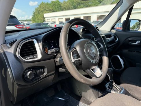 Used 2018 Jeep Renegade Sport w/ Power & Air Group AWD/4WD image 17