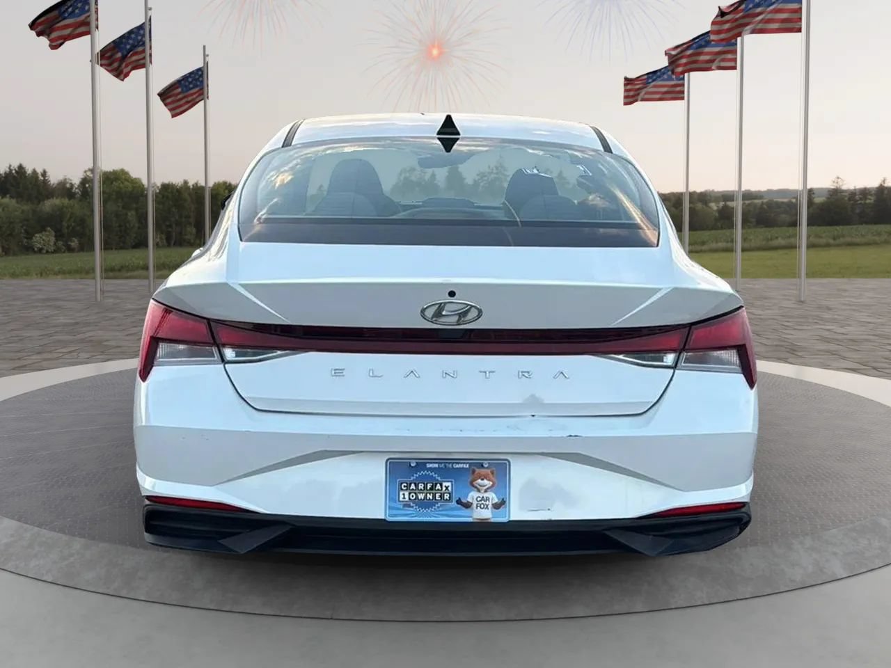 Used 2021 Hyundai Elantra SE FWD image 4