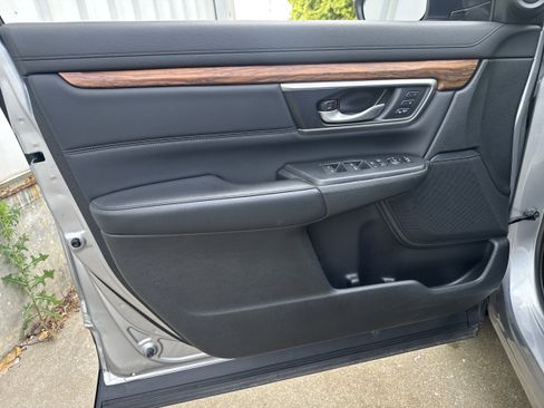 Used 2022 Honda CR-V EX-L image 5