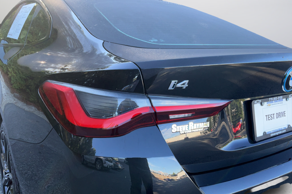 Used 2023 BMW i4 eDrive40 w/ M Sport Package RWD image 28