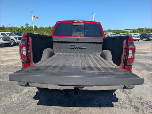 Used 2018 GMC Sierra 1500 SLT AWD/4WD image 21