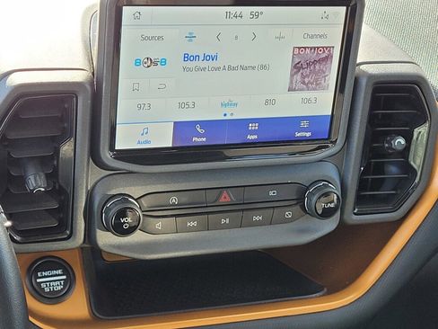 Used 2022 Ford Bronco Sport Badlands image 13