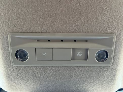 New 2026 Nissan Kicks SV image 7