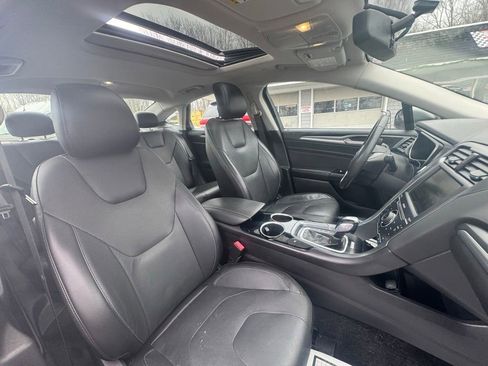 Used 2014 Ford Fusion Titanium image 26