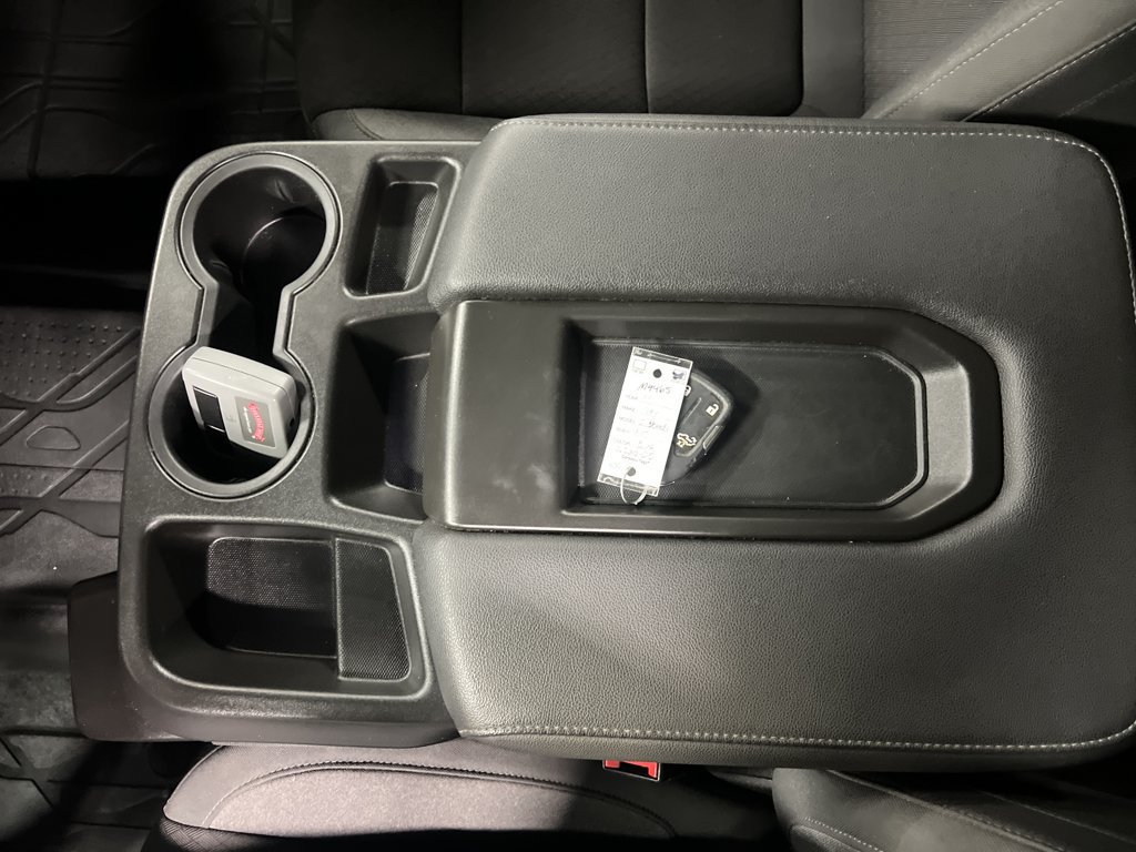 Certified 2022 Chevrolet Silverado 1500 RST AWD/4WD image 26