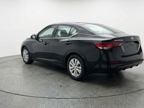 Used 2025 Nissan Sentra S image 5