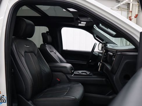 Certified 2024 Ford Expedition Max Platinum AWD/4WD image 30