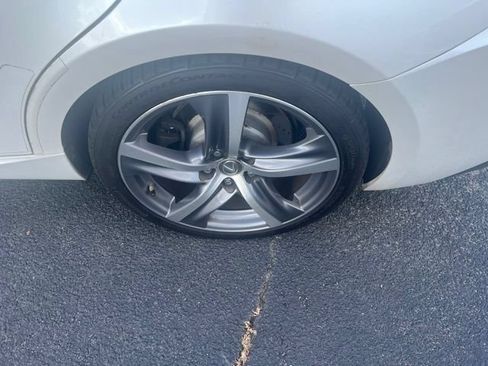 Used 2018 Lexus IS 300 AWD w/ Comfort Package image 17