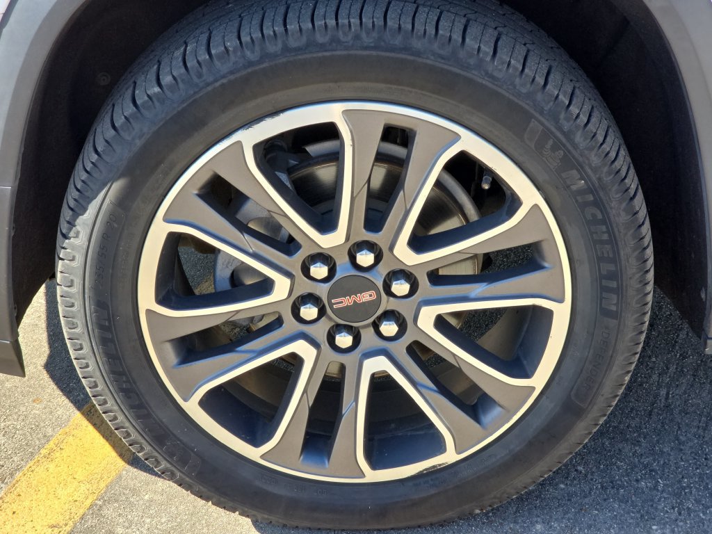 Used 2020 GMC Acadia AT4 w/ Driver Alert Package II AWD/4WD image 11
