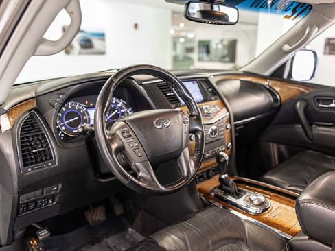Used 2012 INFINITI QX56 4WD w/ Theater Pkg image 21