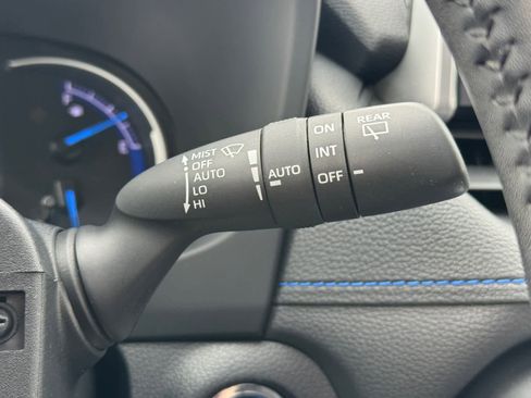 Used 2020 Toyota RAV4 XSE AWD/4WD image 20