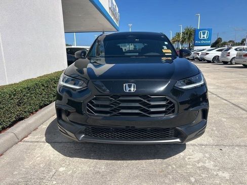 Used 2024 Honda HR-V Sport image 2