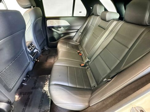 Used 2025 Mercedes-Benz GLE 350 4MATIC image 23