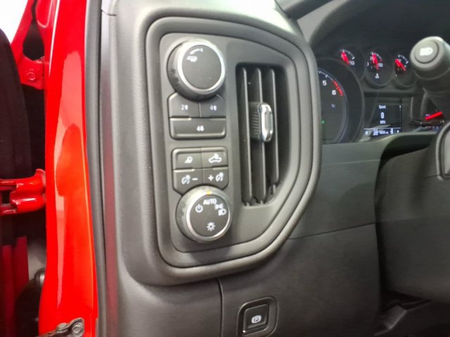 Used 2026 Chevrolet Silverado 2500 Custom w/ Custom Value Package AWD/4WD image 21