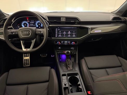 Certified 2025 Audi Q3 2.0T Premium Plus w/ Premium Plus Package AWD/4WD image 16