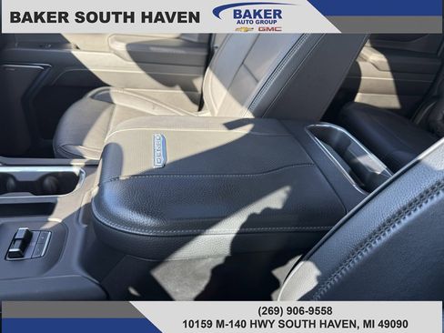 Used 2024 GMC Sierra 2500 Denali w/ Denali Reserve Package image 29