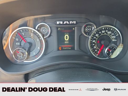 Used 2024 RAM 2500 Big Horn AWD/4WD image 16