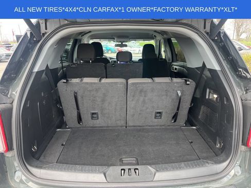 Used 2023 Ford Explorer XLT AWD/4WD image 18