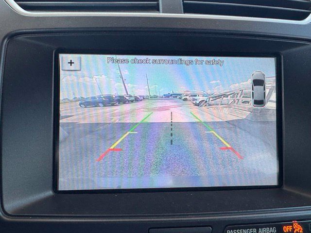 Used 2017 Ford Explorer XLT w/ Equipment Group 201A FWD image 10