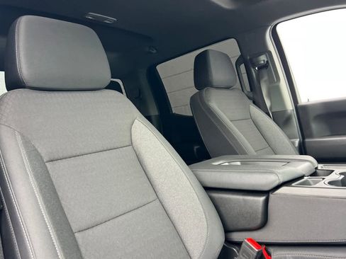 Used 2024 Chevrolet Silverado 1500 Custom Trail Boss image 17