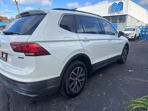 Used 2019 Volkswagen Tiguan SE w/ 3rd Row Seat Package image 5