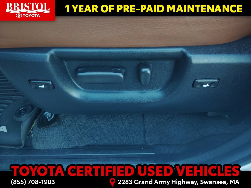 Certified 2020 Toyota Sequoia Platinum AWD/4WD image 24