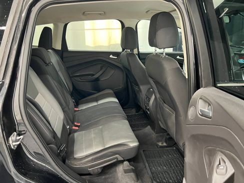 Used 2016 Ford Escape SE w/ Equipment Group 201A AWD/4WD image 10