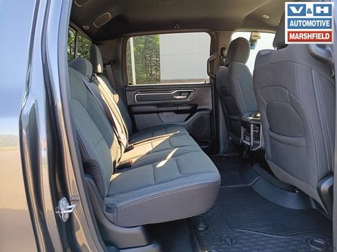 Used 2023 RAM 1500 Big Horn AWD/4WD image 19