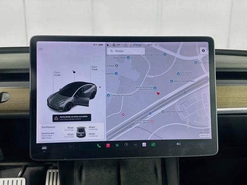 Used 2021 Tesla Model 3 Performance AWD/4WD image 19