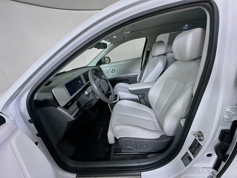 Used 2024 Hyundai Ioniq 5 Limited RWD image 13