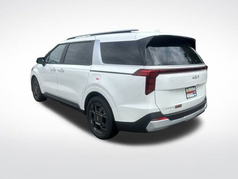 New 2026 Kia Carnival EX image 3