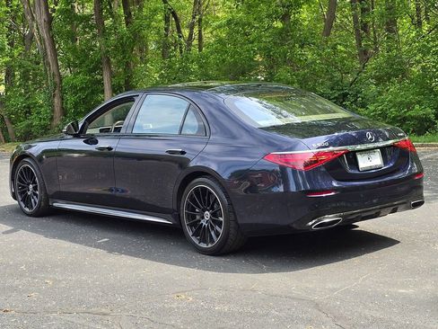 Used 2023 Mercedes-Benz S 500 4MATIC image 4