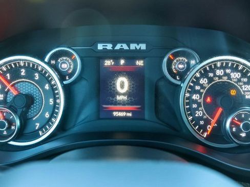 Used 2024 RAM 1500 Big Horn w/ Trailer Tow Group image 30