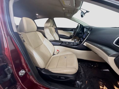 Used 2016 Nissan Maxima 3.5 SV FWD image 29
