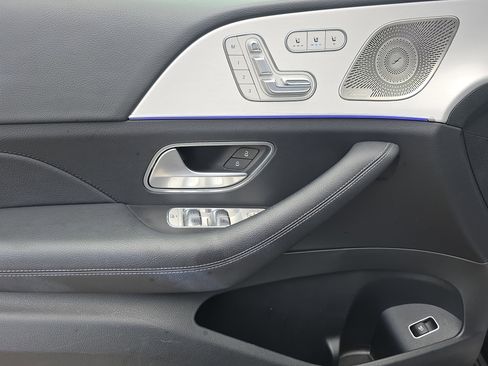 Used 2025 Mercedes-Benz GLE 350 4MATIC image 23