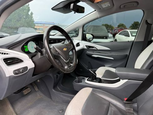 Used 2018 Chevrolet Bolt Premier w/ Driver Confidence II Package FWD image 14
