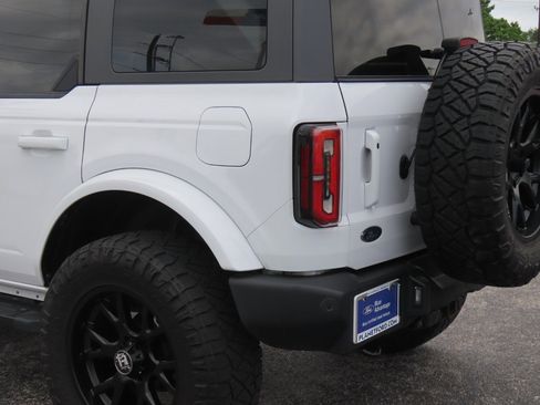 Certified 2023 Ford Bronco Outer Banks AWD/4WD image 13