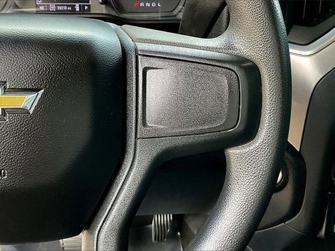 Certified 2024 Chevrolet Silverado 2500 Custom w/ Custom Value Package image 12