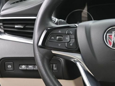 Used 2023 Buick Enclave Avenir w/ Avenir Technology Package image 32