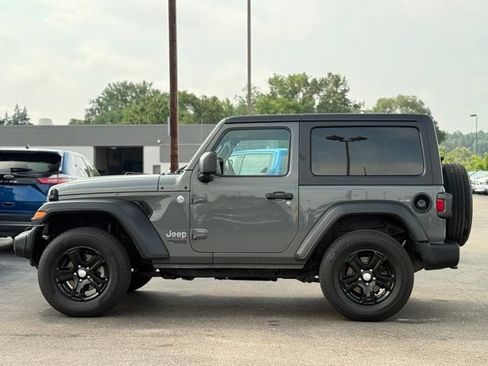 Used 2020 Jeep Wrangler Sport AWD/4WD image 39