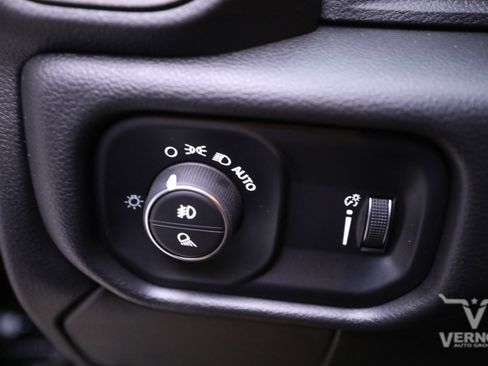 New 2026 RAM 2500 Tradesman image 16