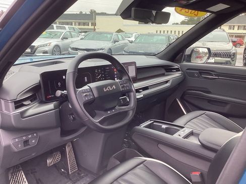 Used 2024 Kia EV9 GT-Line image 14