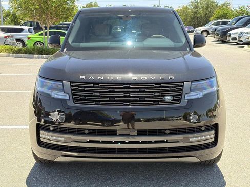 New 2026 Land Rover Range Rover Long Wheelbase SE AWD/4WD image 8