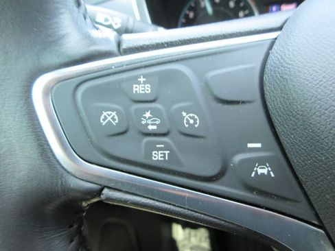 Used 2019 Chevrolet Equinox LT w/ Driver Convenience Package FWD image 24
