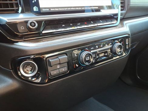 Used 2024 Chevrolet Silverado 1500 RST w/ Z71 Off-Road Package AWD/4WD image 19