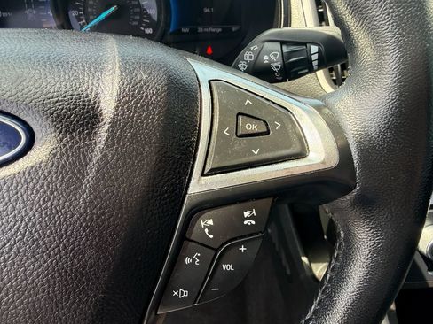 Certified 2023 Ford Edge SEL w/ Sport Appearance Package AWD/4WD image 26