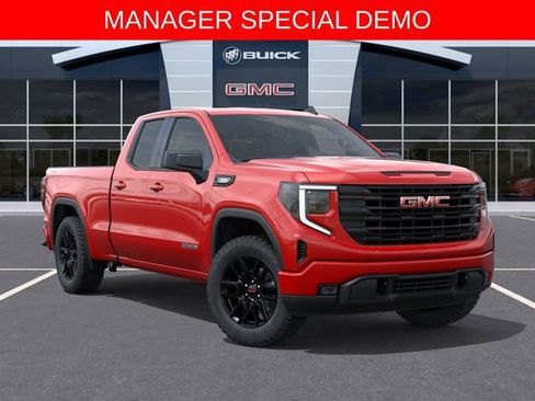 Used 2026 GMC Sierra 1500 Elevation AWD/4WD image 7