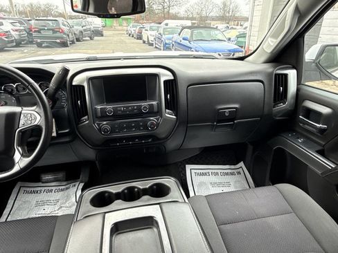 Used 2018 Chevrolet Silverado 1500 LT image 20