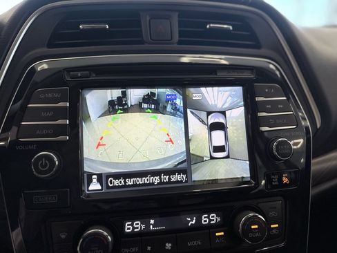 Used 2018 Nissan Maxima Platinum FWD image 34